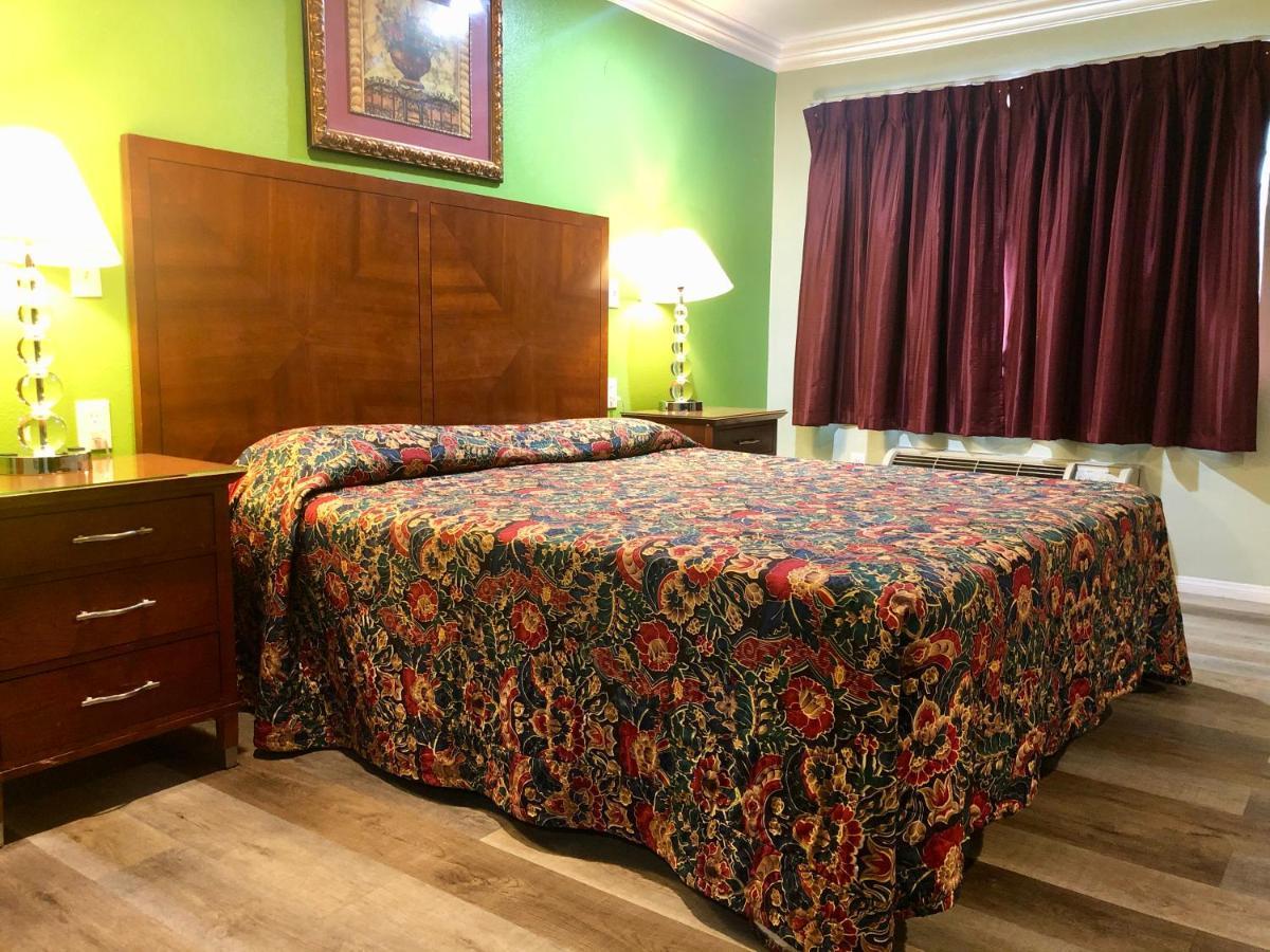 La Petite Rouge Motel Сан-Диего Экстерьер фото